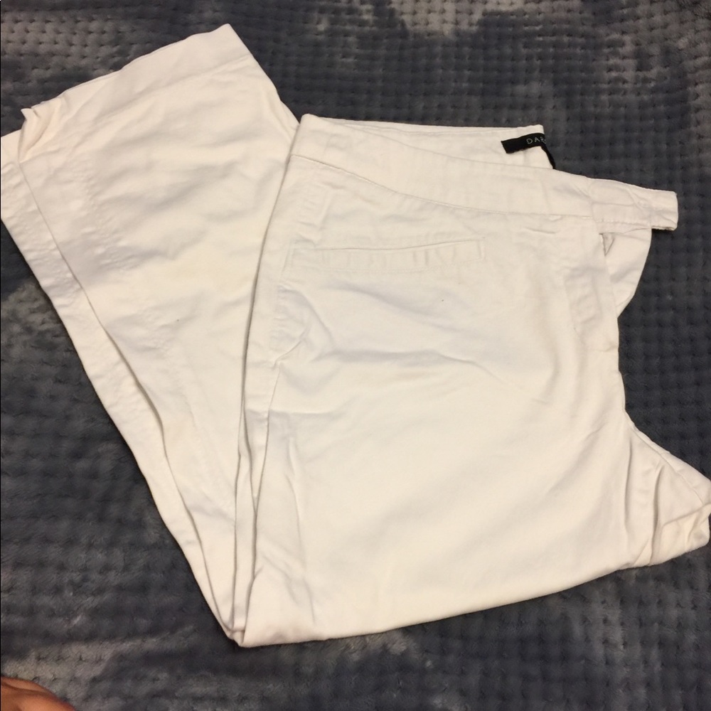 White Capri size 8
